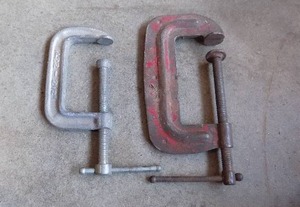 lot 160 image: 2 C CLAMPS