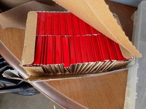 lot 180 image: BOX OF HILLS SILVER DOLLAR BAR MATCH BOOKS