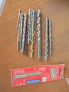 lot 184 image: VARIOUS SIZE DRILL BITS