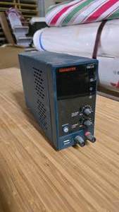 lot 47 image: Hanmatek HM310 DC Portable Power Supply