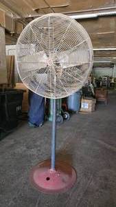 lot 66 image: Dayton 30 Shop Fan