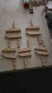 lot 89 image: Lot of 5 Rockler Handscrew Clamps.  Incldues 6 (Quantity 3) & 8 (Quantity 2)