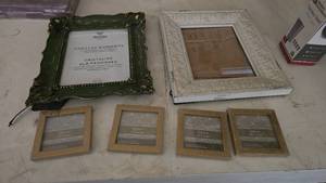 lot 92 image: Lot of Misc Picture Frames