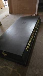 lot 123 image: Wooden Licor 43 Top.  Would make a great pool table light