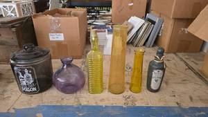 lot 165 image: Lot of Misc Glass Bottles