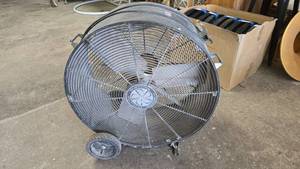 lot 191 image: TPI Industrial PB-30D 30 2-Speed Floor Fan