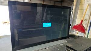 lot 242 image: Planar PT2245PW 22 Touch Screen Monitor.  Powers on.