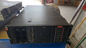 lot 243 image: HP ProLiant DL370G6 Rack Server w HardDrives