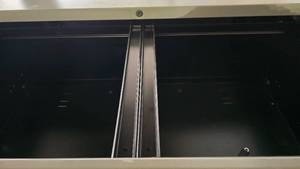 lot 275 image: Grey 4 Drawer Horizontal Filing Cabinet