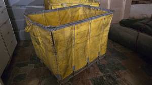 lot 300 image: Candux Glosstex Rolling Vinyl Basket Truck