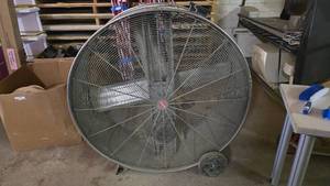 lot 366 image: Shop-Vac Shop-Air 42 Stainless Steel Shop Fan, Model 4217B-34AH-SWH