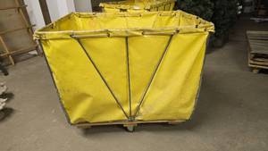 lot 10 image: Meese 18 Bushel Vinyl Rolling Basket Truck