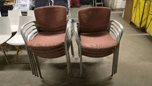 lot 11 image: Lot of 9 Stacking Chairs