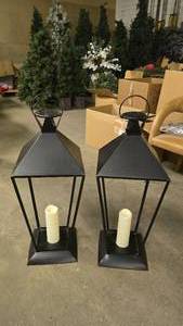 lot 40 image: Black Metal Oversize Lanterns  QUANTITY 2  BID IS TIMES THE QUANTITY SO YOU ARE BIDDING PER LANTERN
