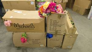 lot 81 image: Large Lot Artifical Flowers.  SO MANY FLOWERS AND LOTS OF $$ HERE.  SEE PICTURES FOR EVERYTHING INCLUDED.  QUANTITY 5 BOXES TOTAL  BID IS TIMES THE QUANTITY SO YOU ARE BIDDING PER BOX
