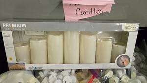 lot 90 image: 7 Piece Led All Weather Candle Set w Remote