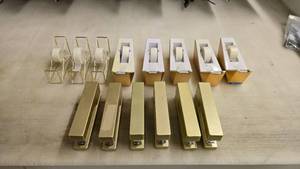 lot 124 image: Lot of Misc Gold Desktop Office Supplies