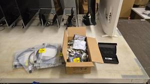 lot 126 image: Large Lot of OSI & Cisco Transciever Modules