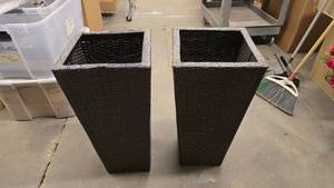 lot 147 image: Lot of 2 Matching Rattan Planters