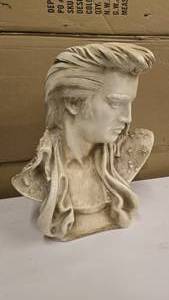 lot 256 image: Vintage Elvis Presley Plaster Bust