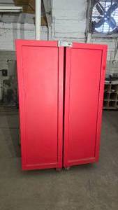 lot 352 image: Red & Blue Wooden Rolling Crafters Closet