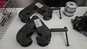 lot 369 image: Lot of 2 Beam Clamps, 1 Ton Max Load