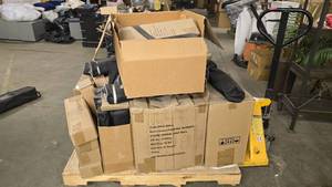 lot 423 image: Large Pallet FULL of Product Banner Stands
