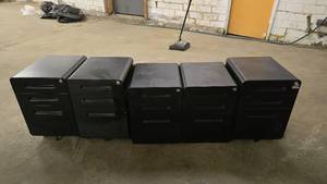 lot 494 image: Lot of 5 Black Under Counter Rolling File Cabinets