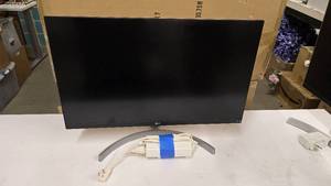 lot 499 image: LG 27 Class 4K UltraFine IPS Monitor w VESA DisplayHDR 400