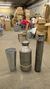 lot 507 image: Lot of 3 Galvanized Dcor Buckets