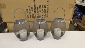 lot 519 image: Lot of 3 Silver Metal Mesh Lantern Style Candle Holders