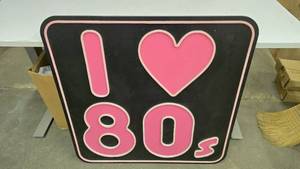 lot 554 image: Retro Themed I Love 80s Pink & Black LED Wall Sign