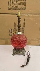 lot 577 image: Vintage Gone With the Wind Ruby Glass Parlor Lamp