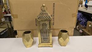 lot 621 image: Lot of Gold Dcor.  Includes Metal & Glass Candle Lantern & 8 Small Vases
