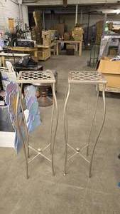 lot 627 image: Pair of Matching Tall Planter Stands