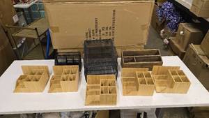 lot 636 image: Large Lot of office Desk Organizers
