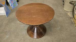 lot 645 image: Wooden Round Mid-Century Style End Table