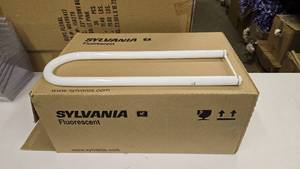 lot 692 image: Box of 13 Sylvania Octron Curvalume Ecologic Bulbs