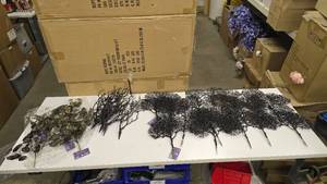 lot 806 image: Large Lot of Misc Black Themed Christmas Tree Dcor