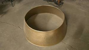 lot 911 image: Large Hammered Gold Christmas Tree Collar.  Opening is 26 Wide