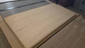lot 1020 image: Approx 10 Sheets of Stain Grade 14 Laminated Plywood, 4 x 8