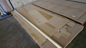 lot 1033 image: Large Lot of Polished Brass Sheet Material.  Includes Cut Pieces & Full 4 x 8 Panels