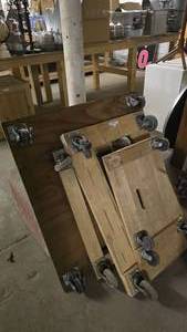 lot 386 image: Lot of 2 Rolling Dollies