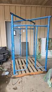 lot 1076 image: Tier Rack Blue Steel Pallet Stacking Cage