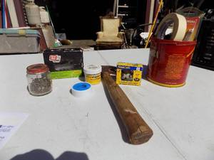 lot 214 image: tool lot