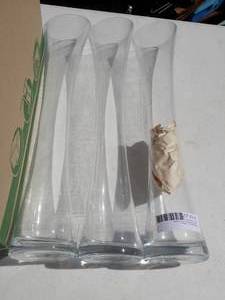 lot 219 image: large clear glass vases