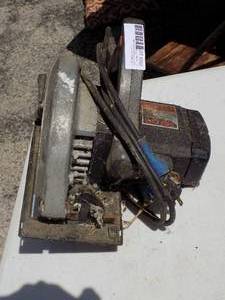 lot 252 image: SKILSAW CIRCULAR SAW
