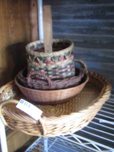 lot 35 image: wicker baskets