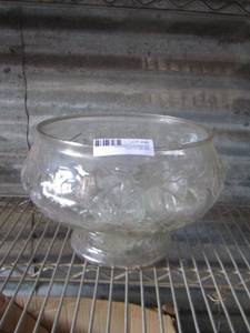 lot 48 image: punch bowl with cups