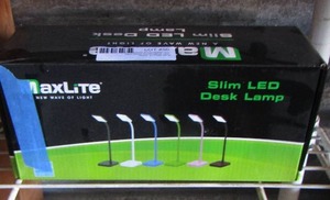 lot 50 image: maxlite desk lamp